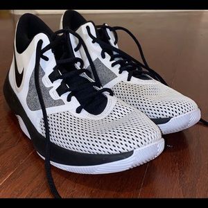 nike basketball shoes